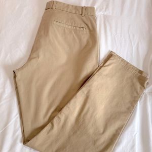 Gap khakis 10 Regular